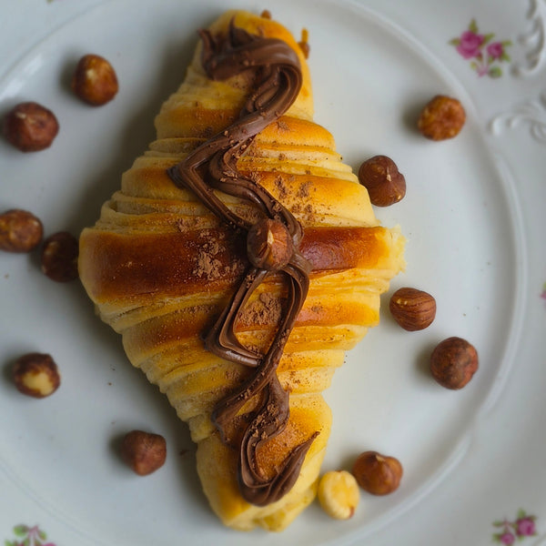 Nocciola Croissant
